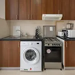 Cozy Studio Near Dubai Central Mall